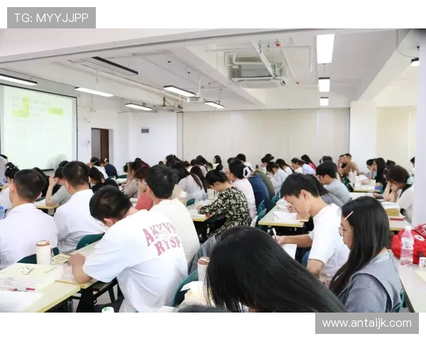 杭州排球队防守策略解析与战术创新的深度探讨